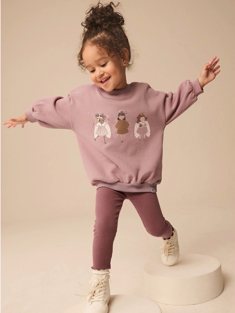 Next Girls Charming Fairies Long Sleeve Crewneck Sweatshirt Size 6/7Y